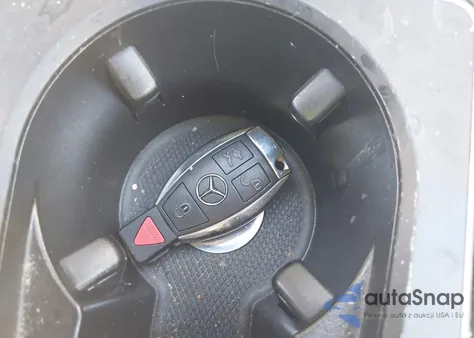 2018 Mercedes-Benz Cla 250 z USA, uszkodzony, nr VIN WDDSJ4EB8JN550631